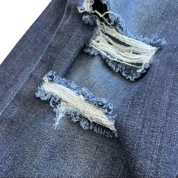 Joe’s Jeans Deconstructed Boyfriend Slim Jeans. Size 28. Great Used Condition! - Picture 3 of 13